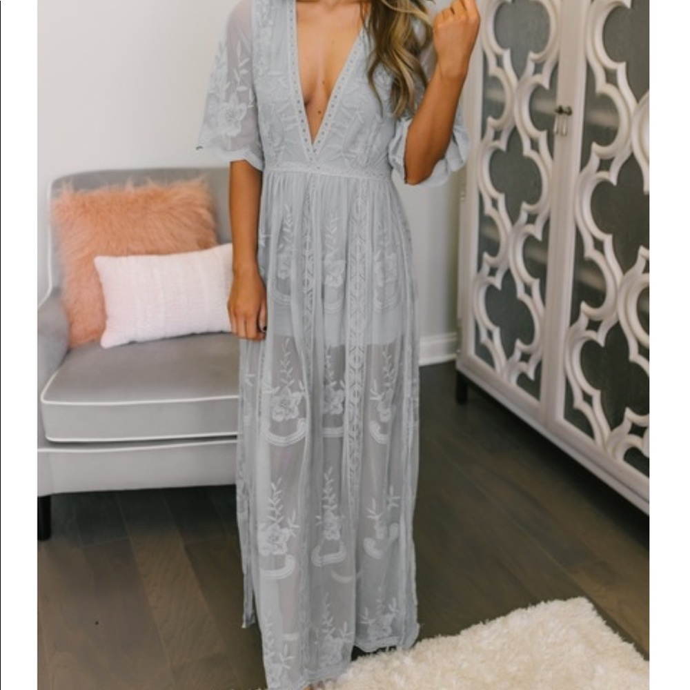 Lace maxi/romper